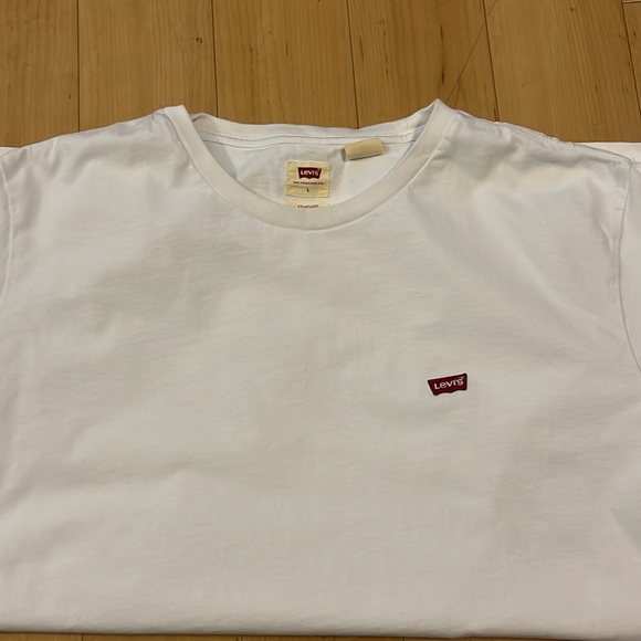 Classic White Tee-Shirt Levi’s size Large - Picture 7 of 7